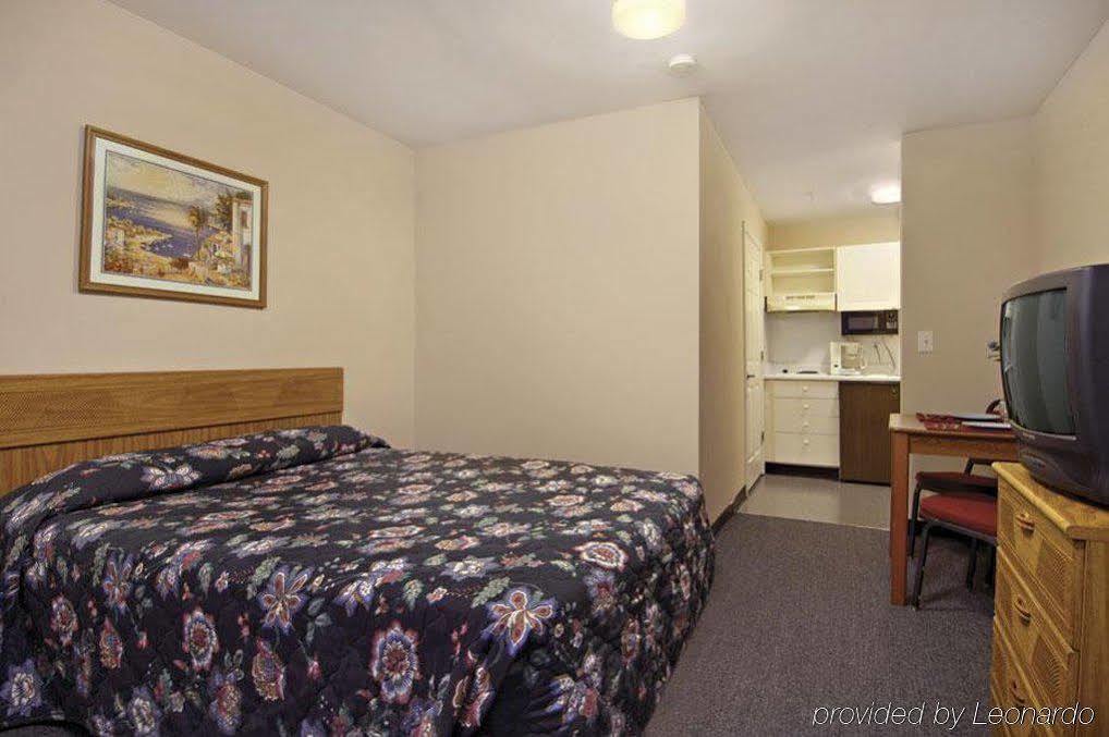 Budgetel Inn And Suites Atlanta Midtown מראה חיצוני תמונה